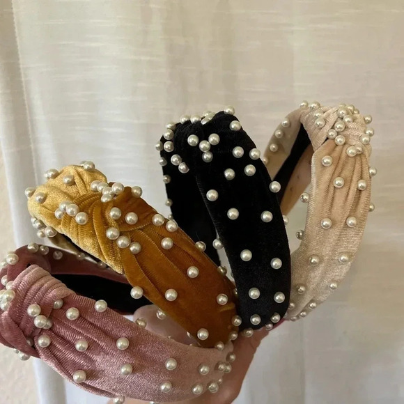 4 Pcs Velvet Pearl Head Bands - Picture 2 of 5